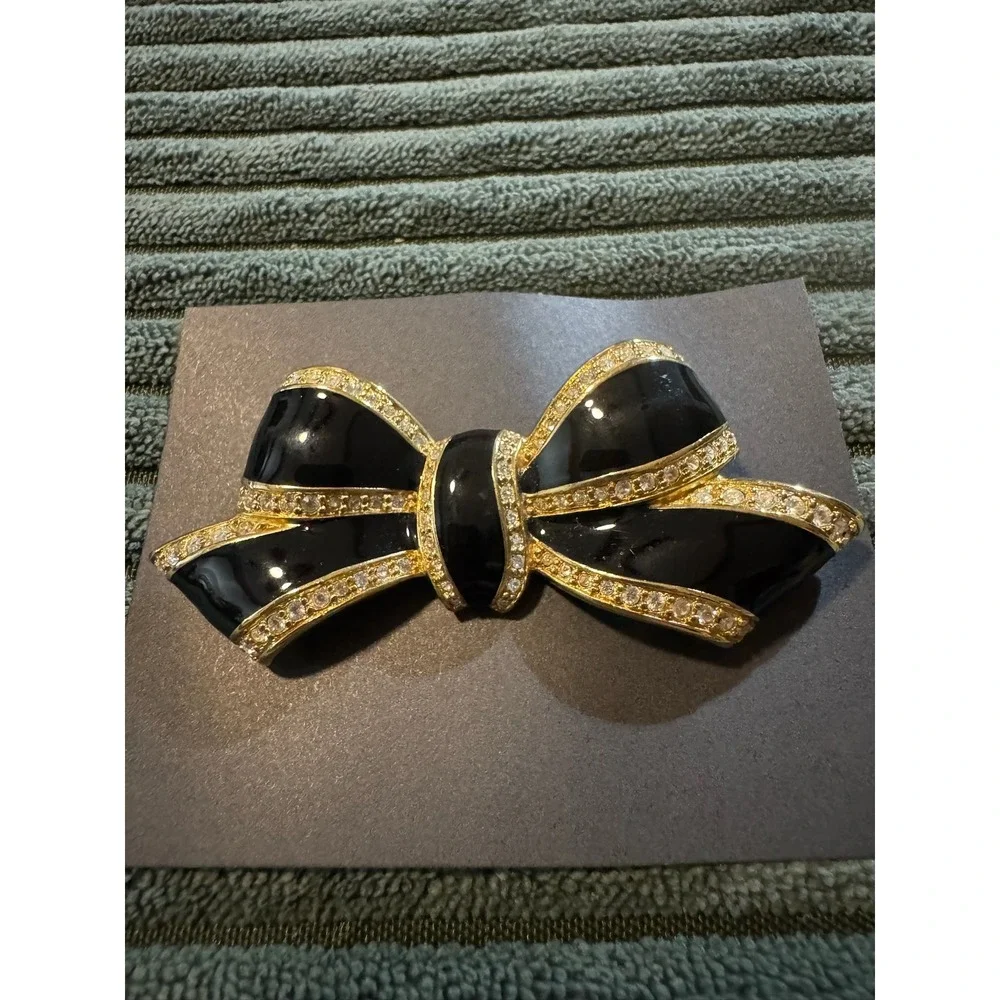 Napier Gold Tone Black Enamel Rhinestone Bow Brooch Pin Jewelry‎